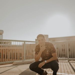 Meet your Posher, Peter